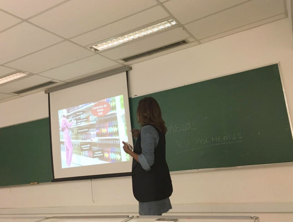 Anna Barros - Consultoria de Imagem e Estilo