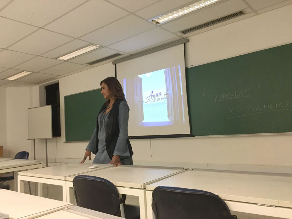Anna Barros - Consultoria de Imagem e Estilo